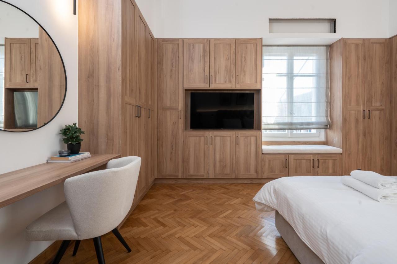 Apartment Upscale Luxury Penthouse Athens