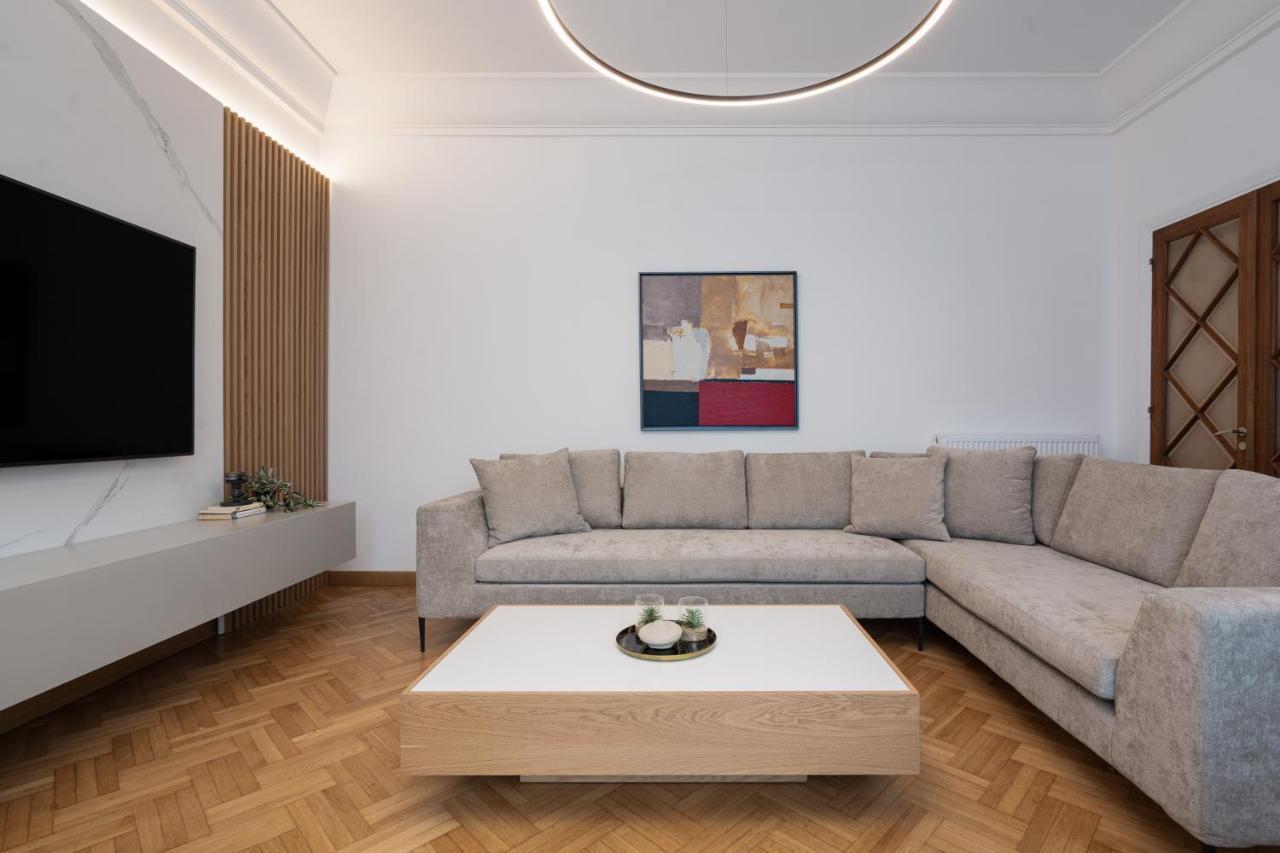 Upscale Luxury Penthouse